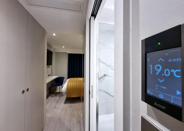 Nox Edgware Road Aparthotel London