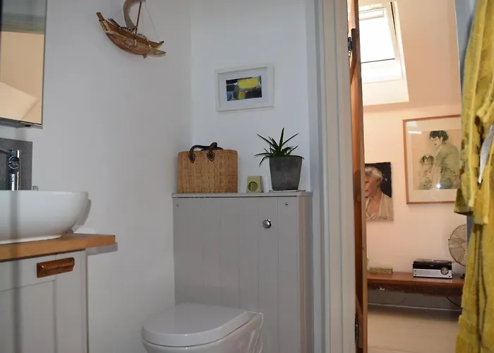 Port Isaac Bed & Breakfasts 