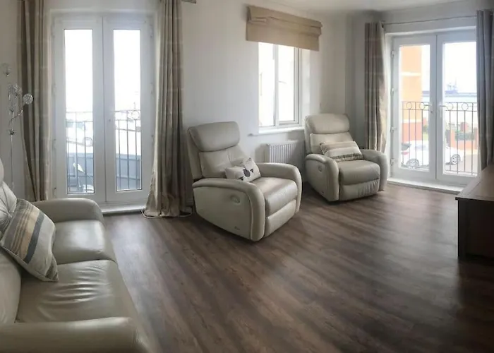 Port Talbot Beach hotels