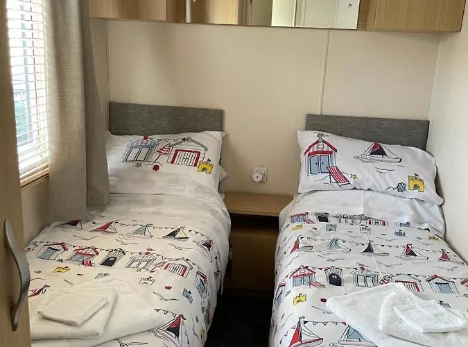 Holiday Home At Cherry Tree Holiday Park Burgh Castle Great Yarmouth Norfolk