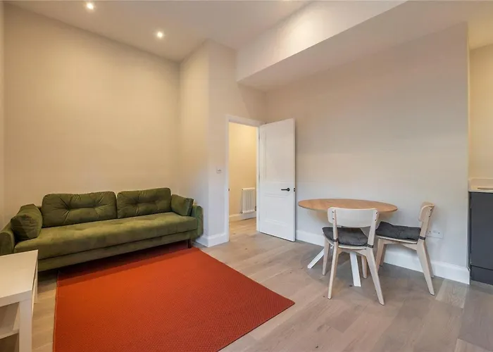 Vacation Apartment Rentals in Richmond (Greater London)