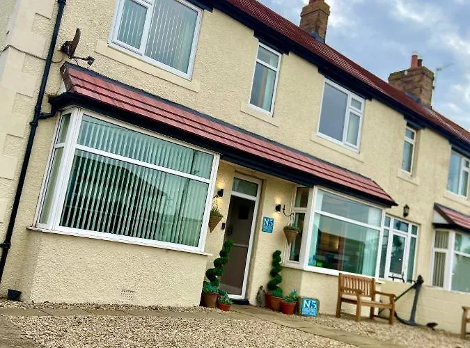 Seahouses Vacation Rentals