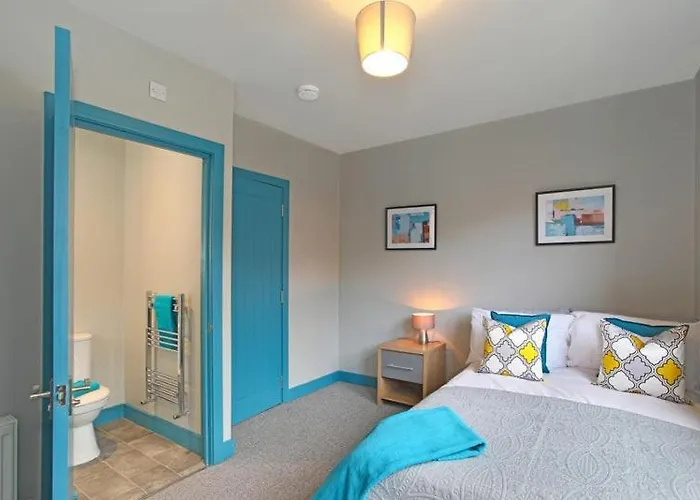 Elland Road Guesthouse Leeds 