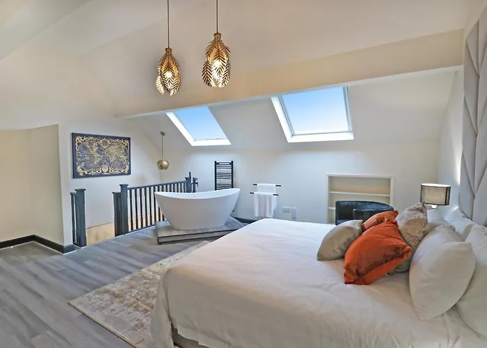 Saltburn-by-the-Sea Lodging 