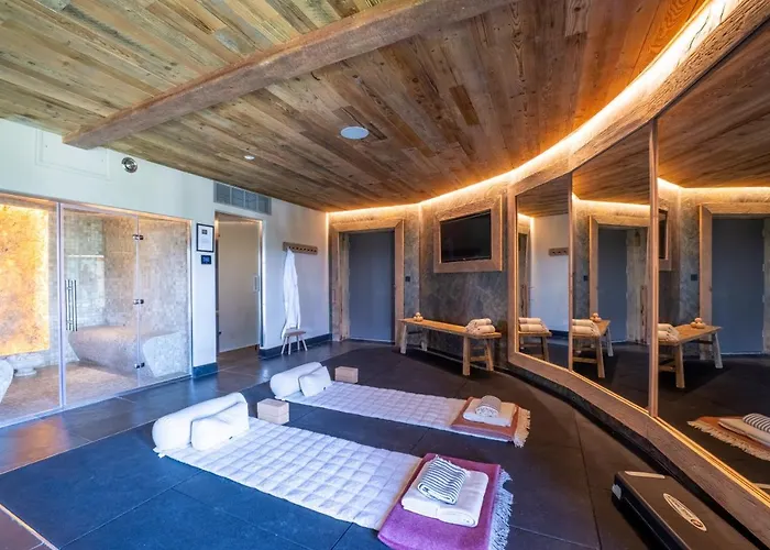 Cabin Rentals in Bowness-on-Windermere