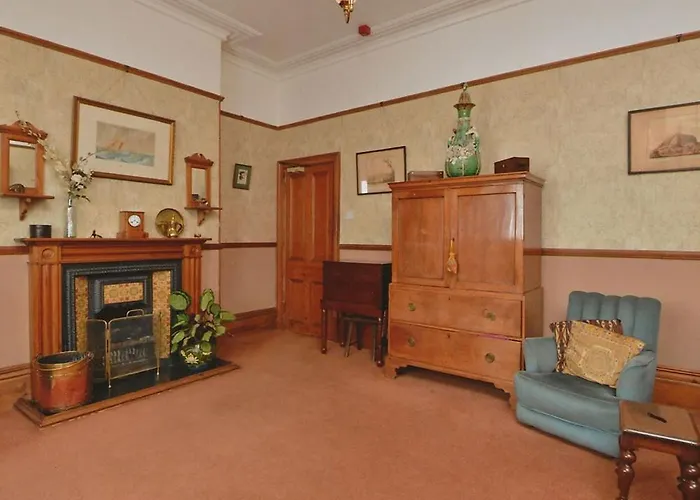 Exeter Guest Houses