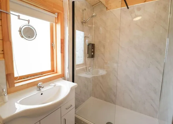 Holiday Cottages in Newborough (Anglesey)