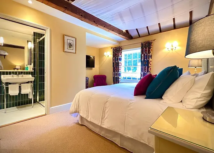 The Kings Head Hotel Dorking