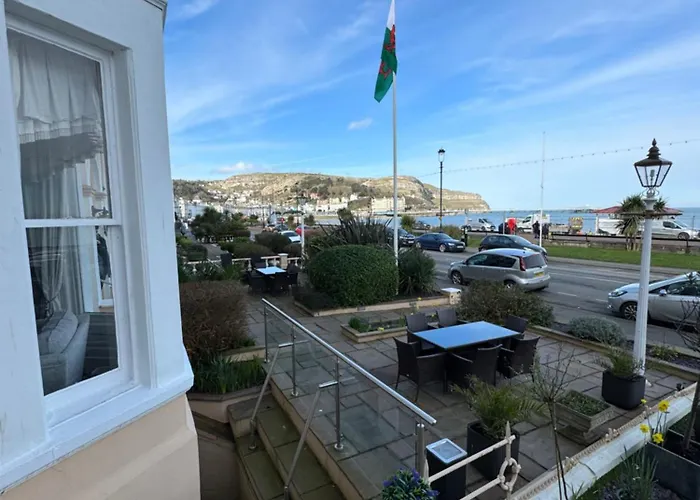 Tal-y-bont (Ceredigion) Hotels
