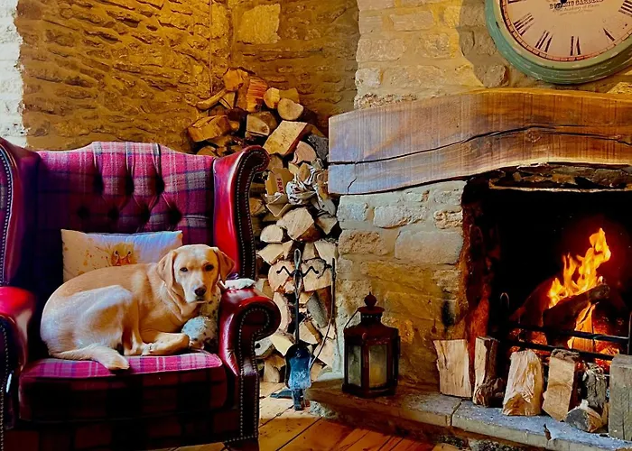 Lechlade Hotels