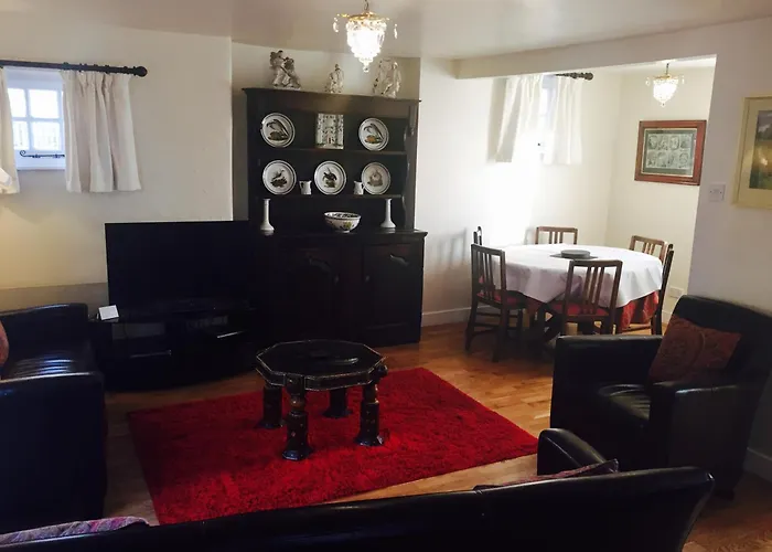 Porthmadog Beach hotels