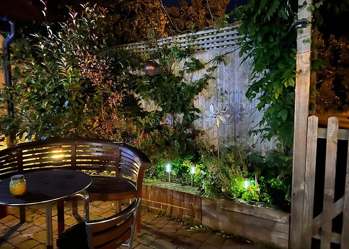 Abingdon-on-Thames Dog Friendly Hotels