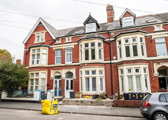 Smart Tv | Wifi | Free Parking Hotel Cardiff