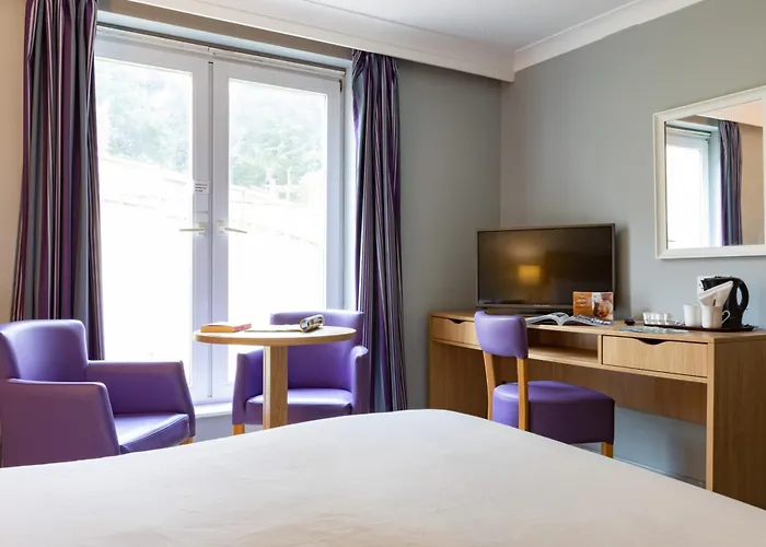 Sandown 3 Star Hotels