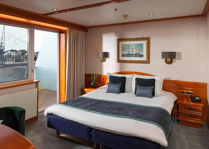 Sunborn London Yacht Hotel