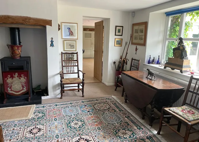 Cirencester Bed & Breakfasts 