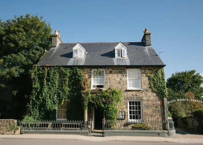 Newport (Pembrokeshire) Hotels