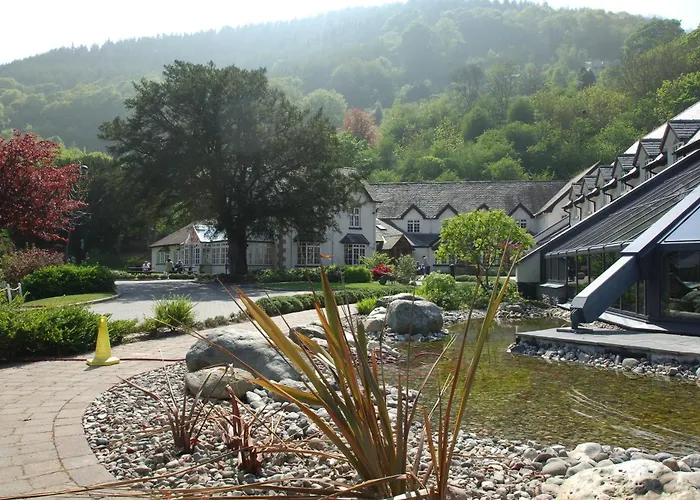 Llangollen City Center Hotels