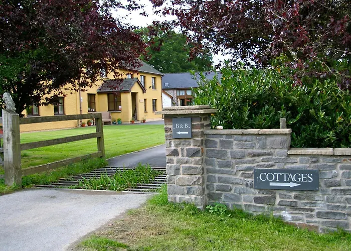 Holiday Cottages in Pandy (Gwynedd)