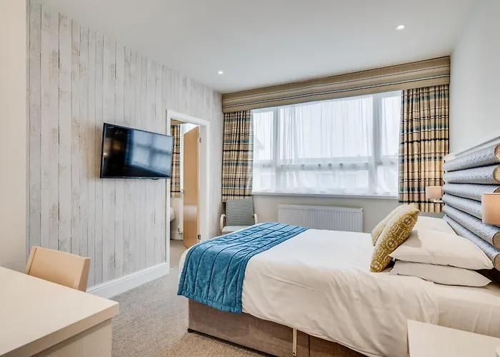 Lytham St Annes Beach hotels