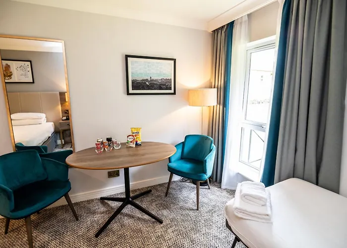 Alton (Staffordshire) Hotels with Table Tennis