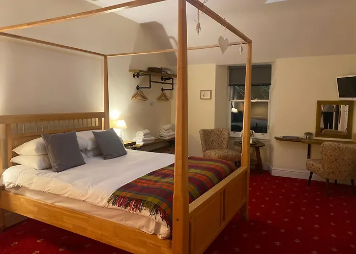 Yarrow Hotels