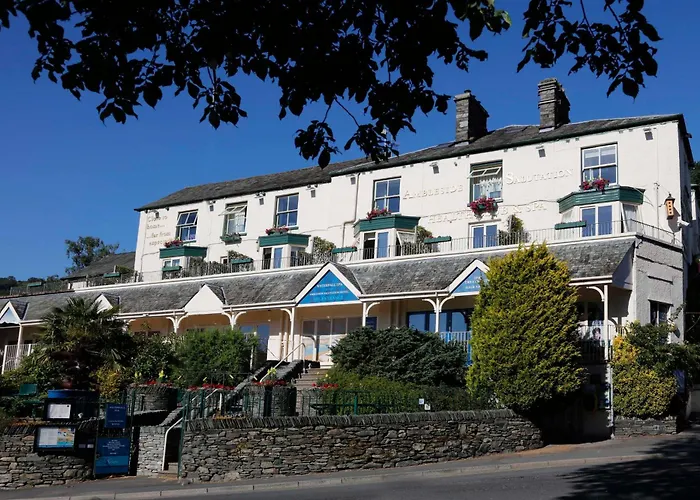 Ambleside City Center Hotels