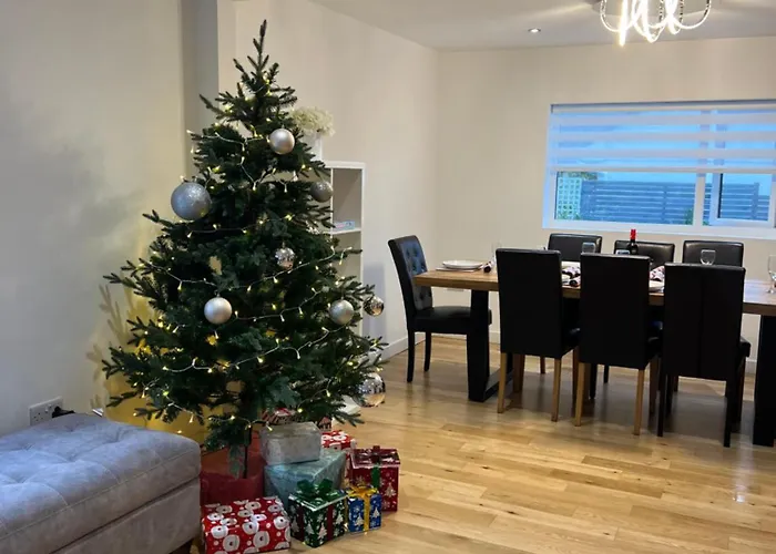 Cabin Rentals in Trearddur