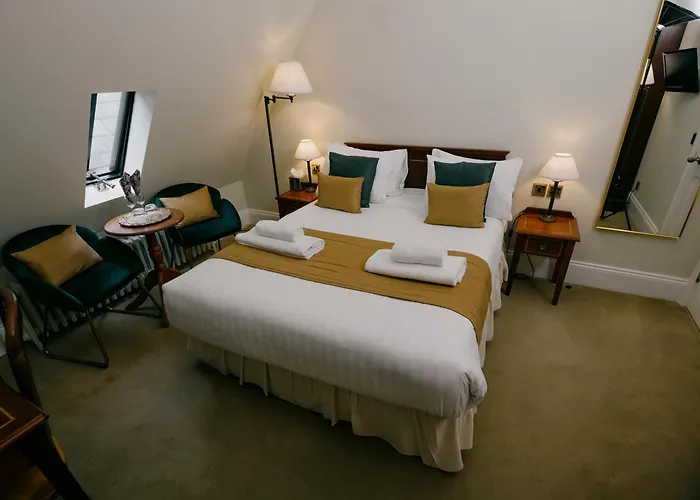 Lincoln Guest Houses