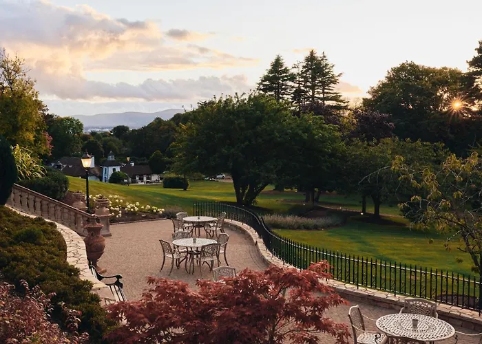 Holywood (Down) Hotels With Amazing Views