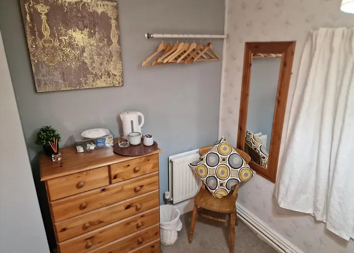 Liddington Hotels