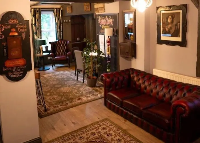 Brighouse Hotels