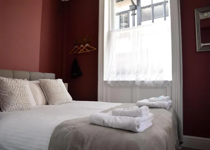 Grosvenor Place Guest House Chester