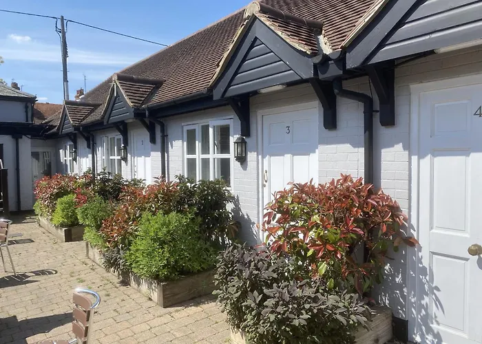 Abingdon-on-Thames Dog Friendly Hotels
