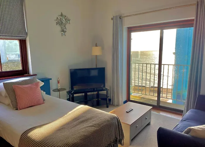 The Esplanade Bed & Breakfast Tenby