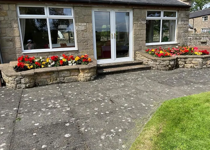 Holiday Cottages in Beal