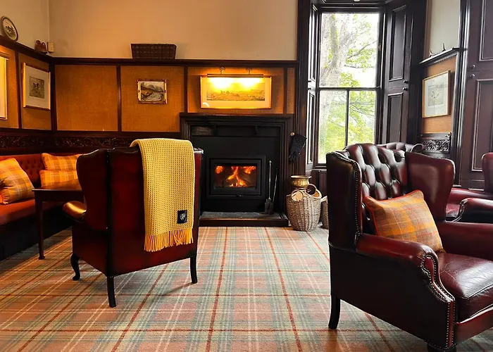 Kilfinan Hotels