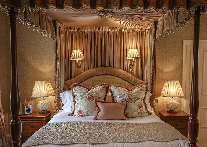 Chippenham (Wiltshire) Hotels With Amazing Views