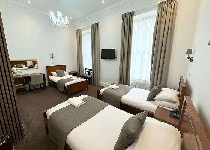 Sandyford Lodge Glasgow