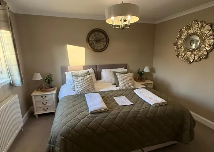 Dumfries Lodging 