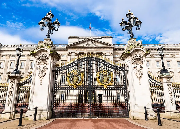 London Hotels for Romantic Getaway