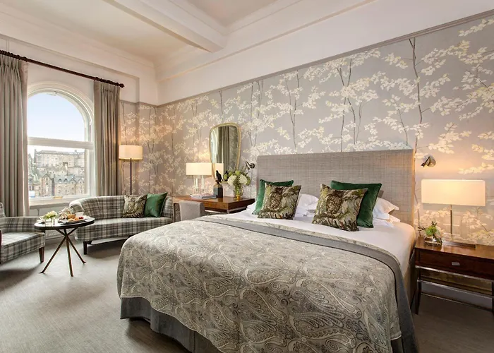 Edinburgh Dog Friendly Hotels