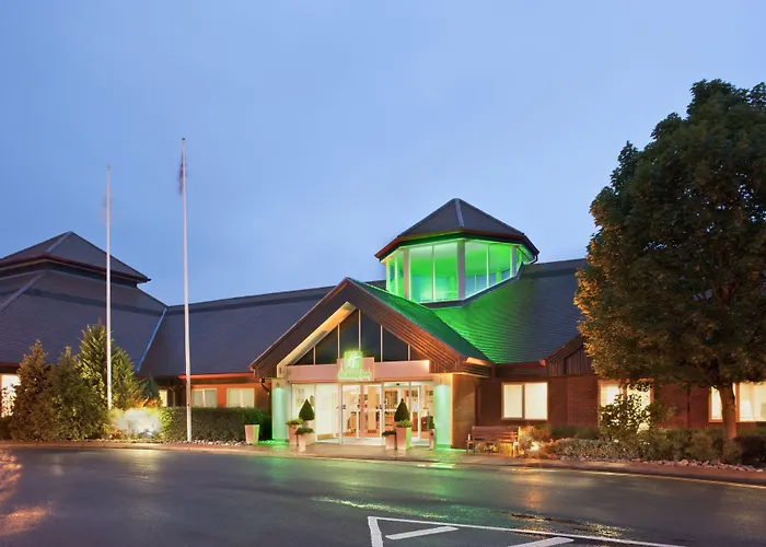 Luxury Hotels in Aylesbury (Buckinghamshire)