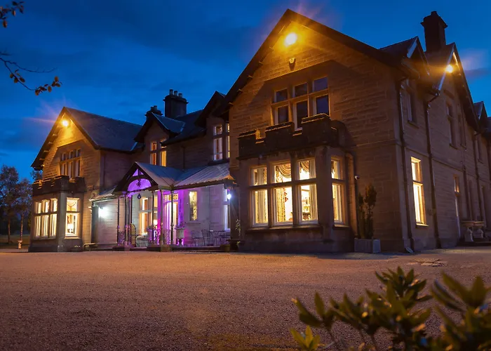 Achnasheen Hotels