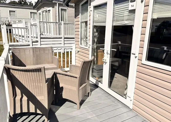 Holiday Cottages in Charmouth