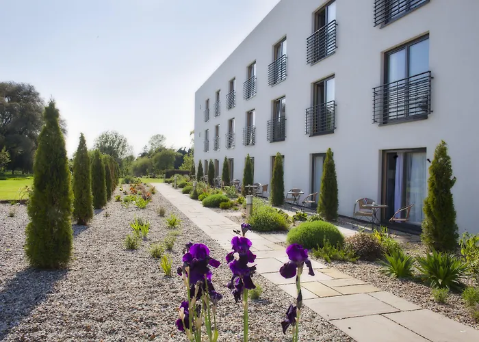 Frinton-on-Sea Hotels
