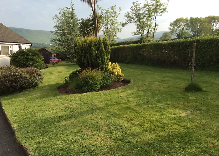 Lisburn Bed & Breakfasts 