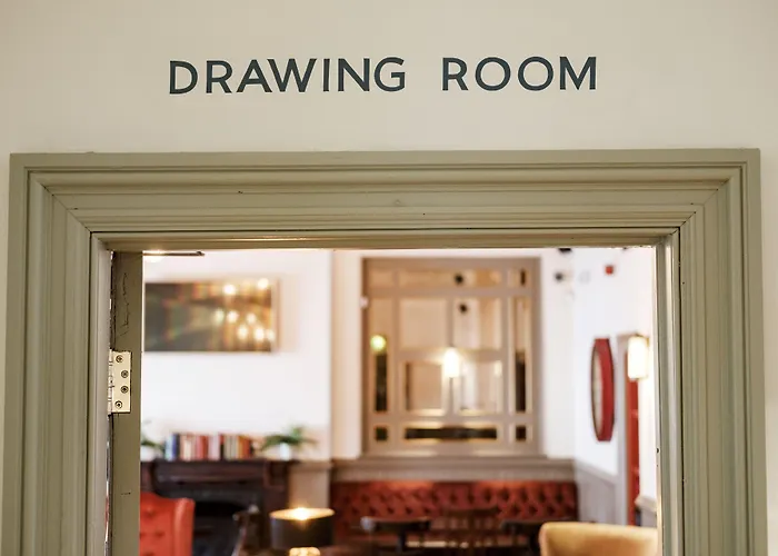 Maidenhead Hotels with Table Tennis