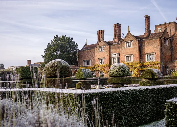 Great Fosters - Near Windsor Hotel Egham