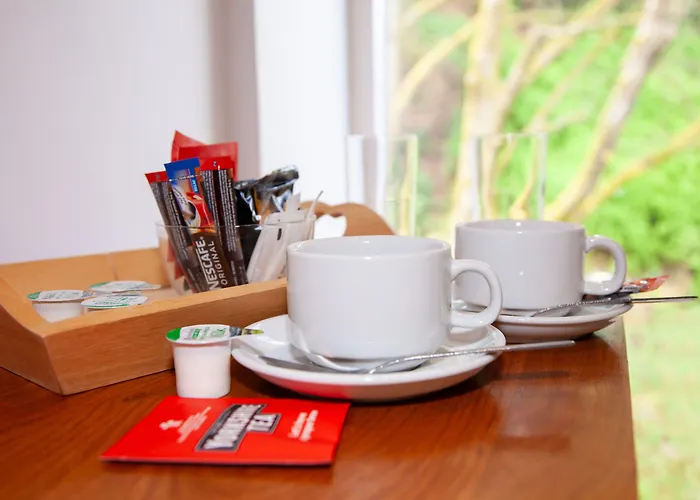 Holmfirth Hotels